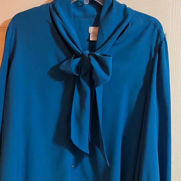 Woman blouse - Picture 4 of 9